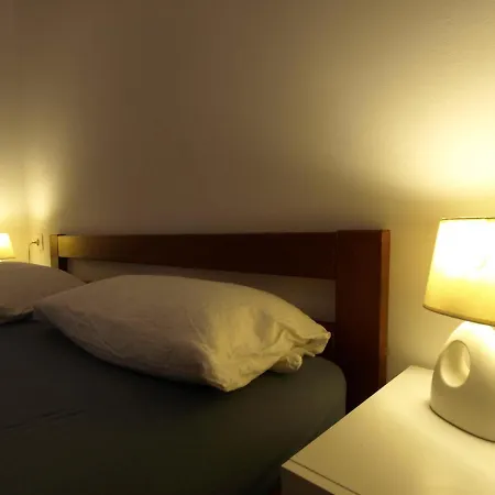 Otium בית הארחה 4*