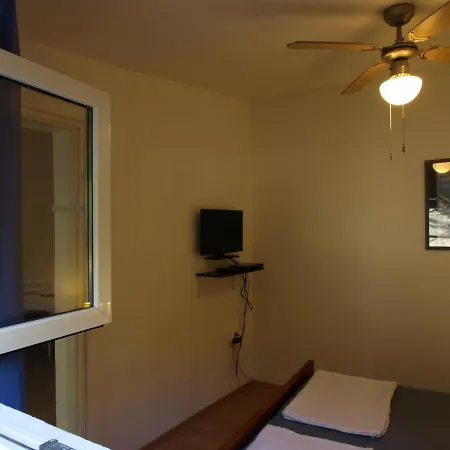 Otium בית הארחה