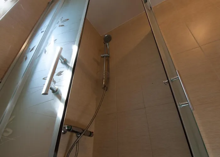 Otium Πανσιόν Silba