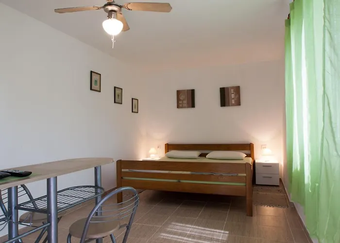 Πανσιόν Otium 4*