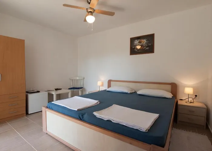 Otium Πανσιόν 4*