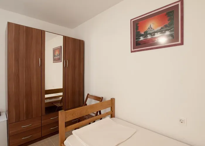 Otium Πανσιόν 4*